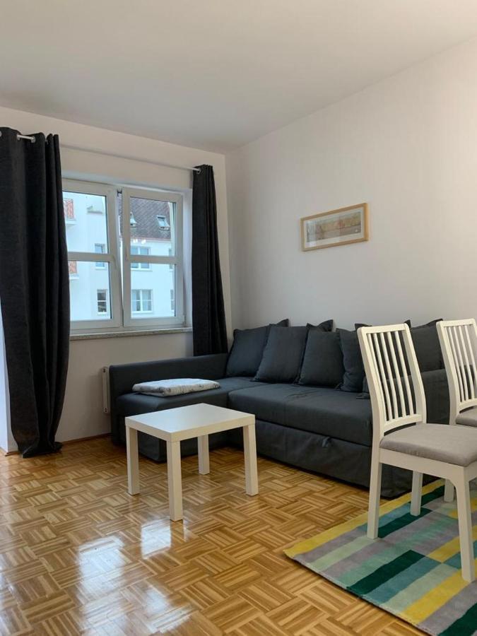 Zieleniec Apartment *